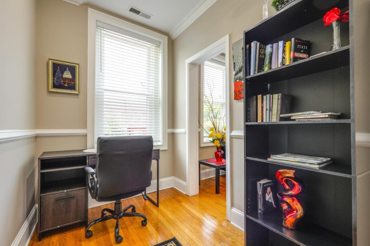 Wfh-friendly Dc Townhome With Deck Less Than 1 Mi To Hu!
